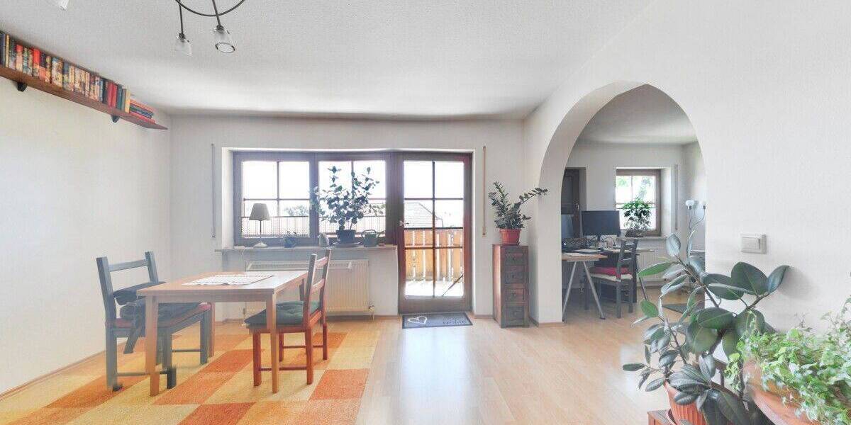 Etagenwohnung Roth - 3 Zimmer, 82 m&sup2;, 249.000&euro; | Angebot:26859259