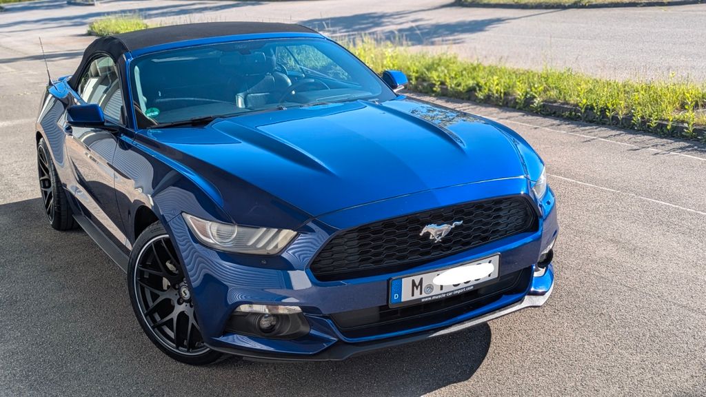 Ford Mustang 96.000 km 25.900 &euro; Planegg 82152