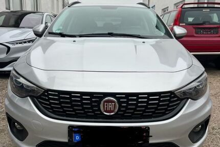 Fiat Tipo 21.002 km 10.500 &euro; Landau 76829