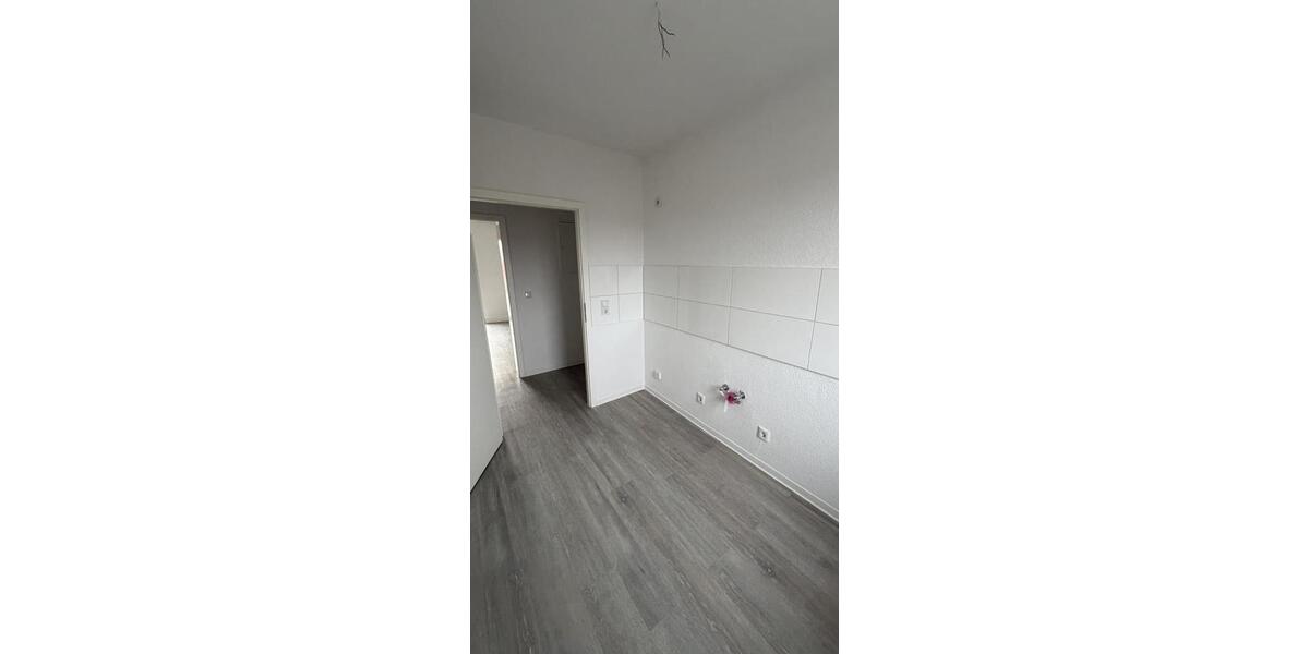 Etagenwohnung Aschersleben - 3 Zimmer, 53 m&sup2;, 399&euro; | Angebot:25137963