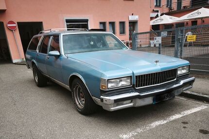 Chevrolet Caprice 1.234 km 14.000 &euro; Laufen 83410