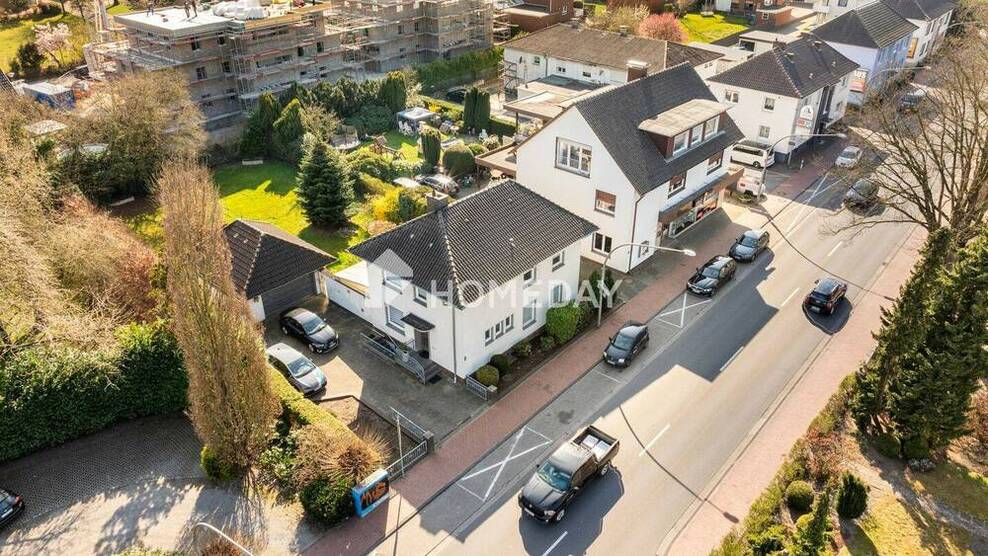 Viel Platz, grünes Umfeld, starke Lage - Einfamilienhaus mit Potenzial für Familien und Anleger