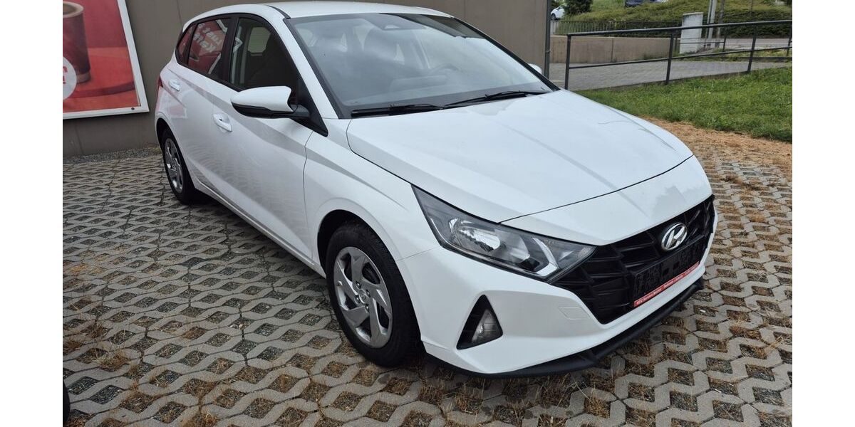 Hyundai i20 92.138 km 10.999 &euro; Roßwein 04741