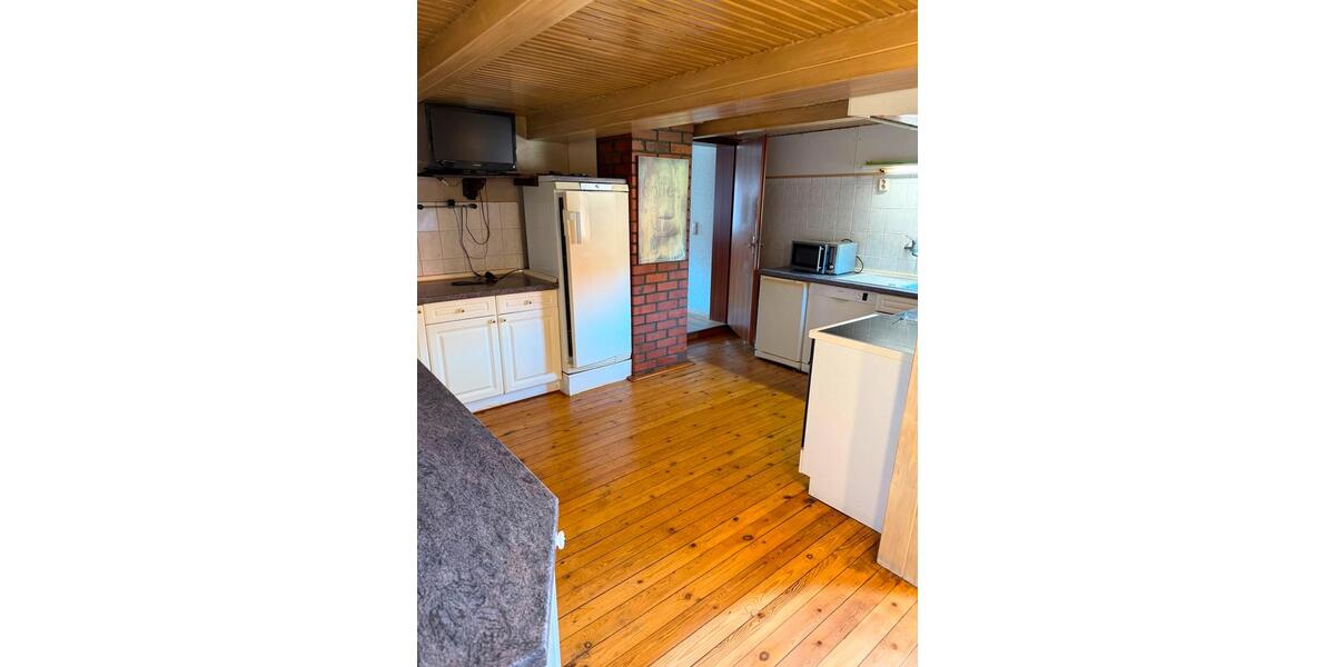 Einfamilienhaus Salzwedel - 8 Zimmer, 145 m&sup2;, 229.000&euro; | Angebot:27073206