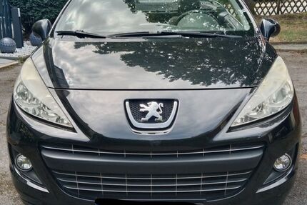 Peugeot 207 95.000 km 5.350 &euro; Essen 45357