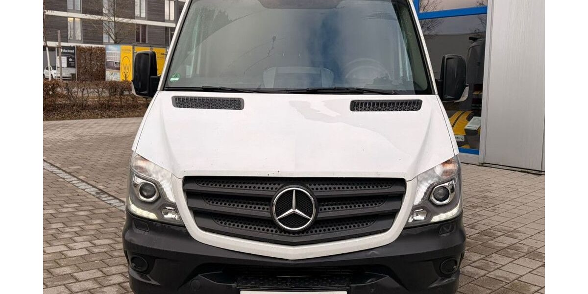 Mercedes-Benz Sprinter 359.294 km 8.890 &euro; München 81241