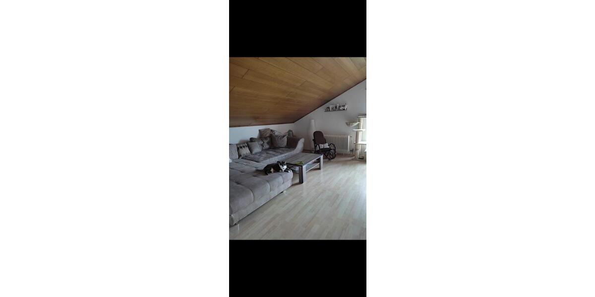 Etagenwohnung Hengersberg - 4 Zimmer, 125 m&sup2;, 850&euro; | Angebot:26384522