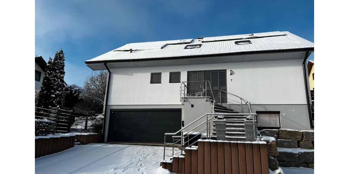 Einfamilienhaus Ehingen (Donau) - 8 Zimmer, 180 m&sup2;, 695.000&euro; | Angebot:26876438