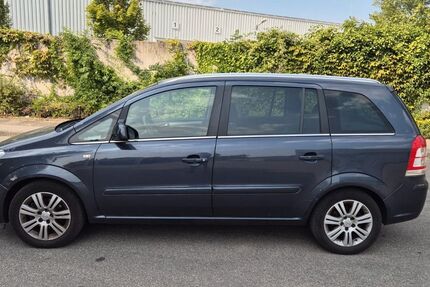 Opel Zafira 194.000 km 3.499 &euro; möglingen 71696