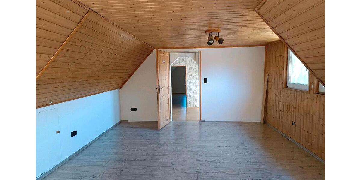 Einfamilienhaus Königslutter am Elm - 7.5 Zimmer, 150 m&sup2;, 180.000&euro; | Angebot:26803319