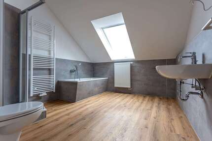 Wohnung Erfurt Daberstedt - 5 Zimmer, 125 m&sup2;, 329.000&euro; | Angebot:26487563