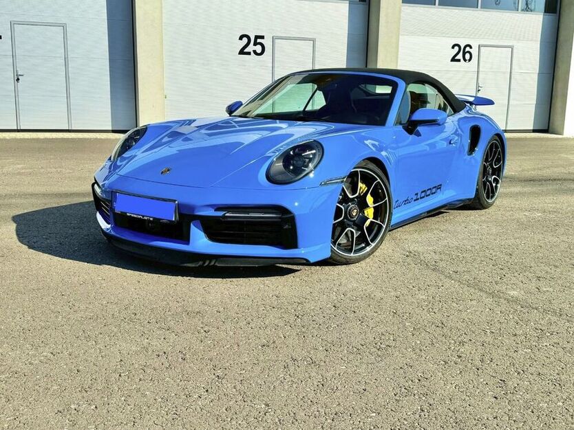 992