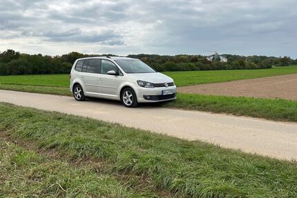 VW Touran 172.000 km 8.250 € Ketsch 68775