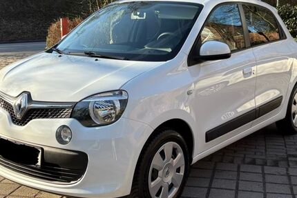 Renault Twingo 63.397 km 7.290 &euro; Hamburg 21077