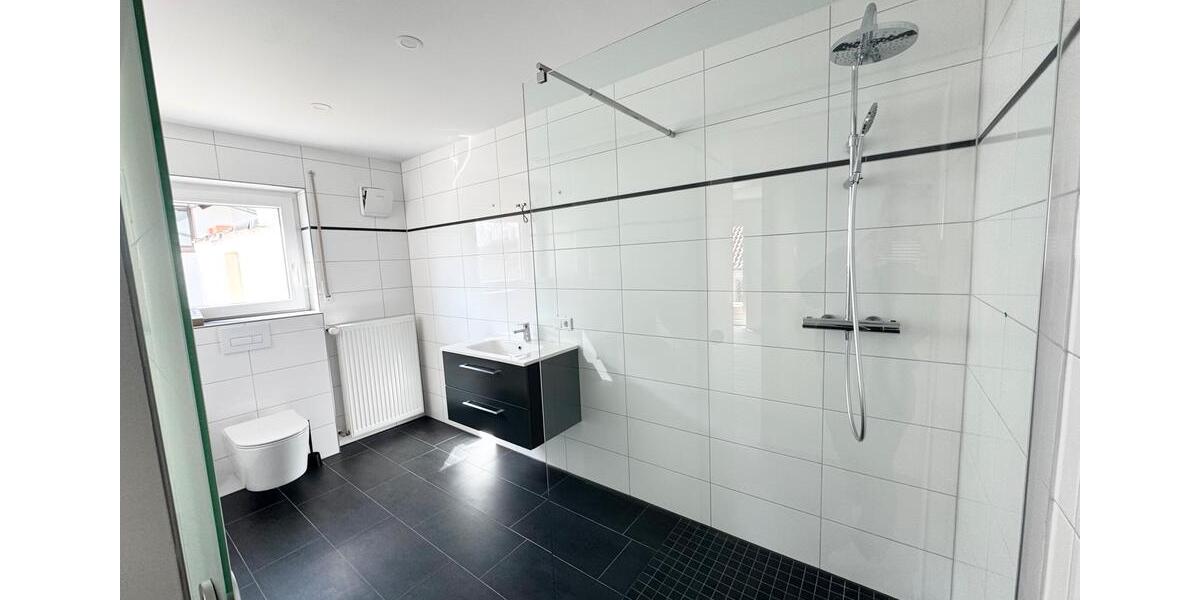 Hochparterre Mömbris - 4.5 Zimmer, 112 m&sup2;, 1.400&euro; | Angebot:26050514