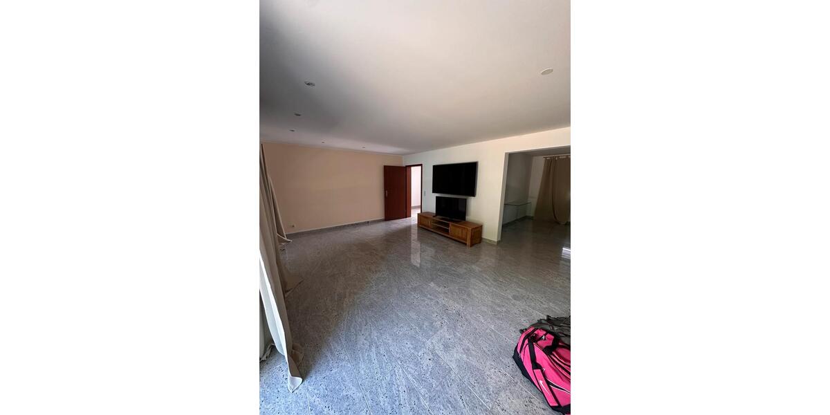 Einfamilienhaus Burg - 5 Zimmer, 143 m&sup2;, 330.000&euro; | Angebot:27413732