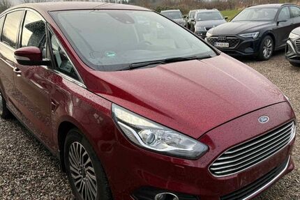 Ford S-Max 234.000 km 7.490 &euro; Flensburg 24941