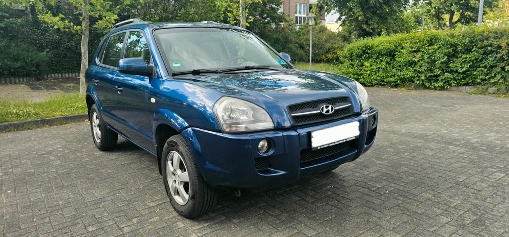 Hyundai TUCSON 320.000 km 3.500 &euro; Meckenheim 53340