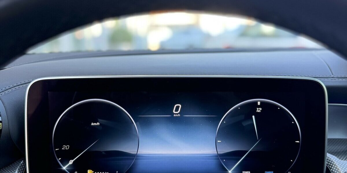 Mercedes-Benz GLC 300 d AMG/PANORAMA/4-MATIC/NAVI/MBUX/1.HAND 39.620 km 49.900 &euro; Villingen-Schwenningen 78054