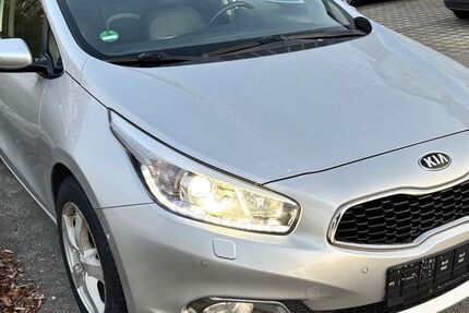 Kia ceed Sportswagon 199.840 km 4.990 &euro; Pulling bei Freising 85354