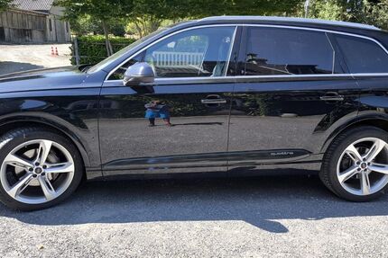 Audi Q7 189.779 km 28.500 &euro; Stolberg 52224