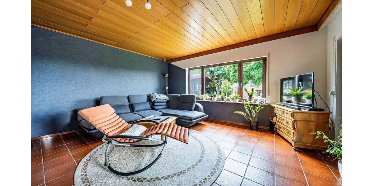 Einfamilienhaus Sinsheim Steinsfurt - 6 Zimmer, 241 m&sup2;, 639.000&euro; | Angebot:25997189