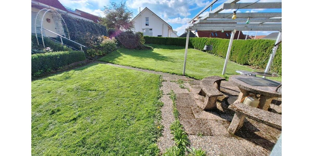 Mehrfamilienhaus, Wohnhaus Villingen-Schwenningen Schwenningen - 8 Zimmer, 202 m&sup2;, 480.000&euro; | Angebot:23593702