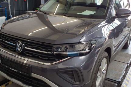 VW T-Cross 12.374 km 25.930 &euro; Wolfratshausen 82515