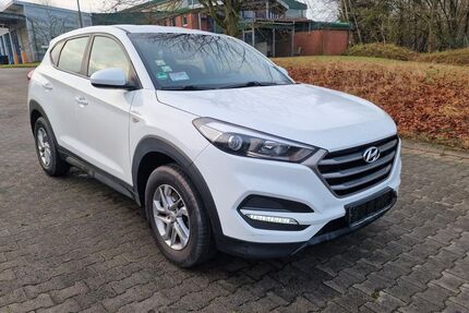 Hyundai TUCSON 152.000 km 9.500 &euro; Möhnesee 59519