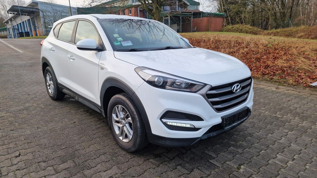 Hyundai TUCSON 152.000 km 9.500 &euro; Möhnesee 59519