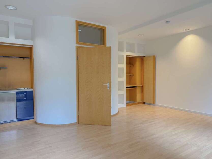 Einzelhandel in München 245.000 € 35.83 m²