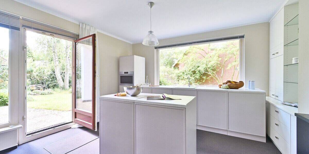 Mehrfamilienhaus, Wohnhaus Hamburg Rissen - 8 Zimmer, 265 m&sup2;, 1.050.000&euro; | Angebot:26851942