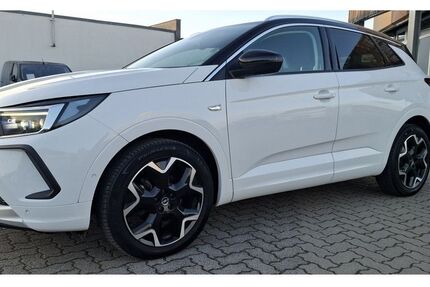 Opel Grandland (X) 28.675 km 25.750 &euro; Rathenow 14712