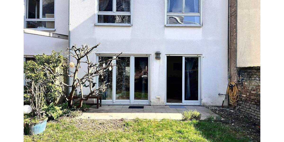 Reihenmittelhaus Karlsruhe Weststadt - 5 Zimmer, 133 m&sup2;, 819.000&euro; | Angebot:25850523