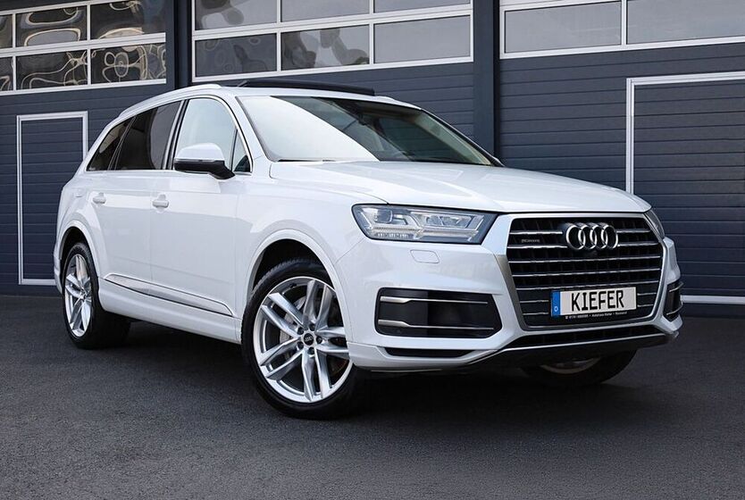 Q7