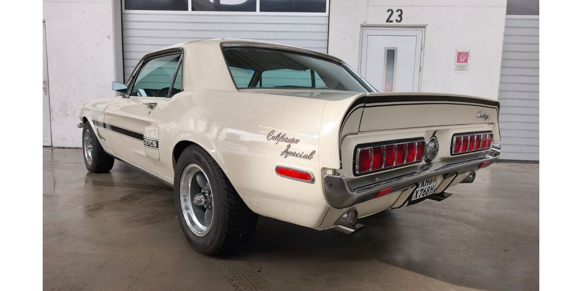 Ford Mustang 49.850 km 42.900 &euro; Brühl 50321