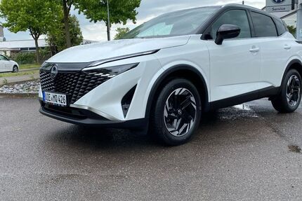 Nissan Qashqai 11.975 km 30.990 € Viersen 41748