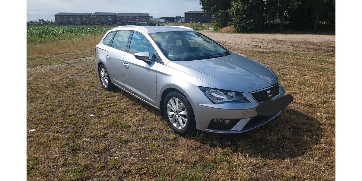Seat Leon 90.400 km 13.990 &euro; Neetze 21398