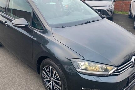VW Golf Sportsvan 102.000 km 15.950 &euro; Hamm 59065