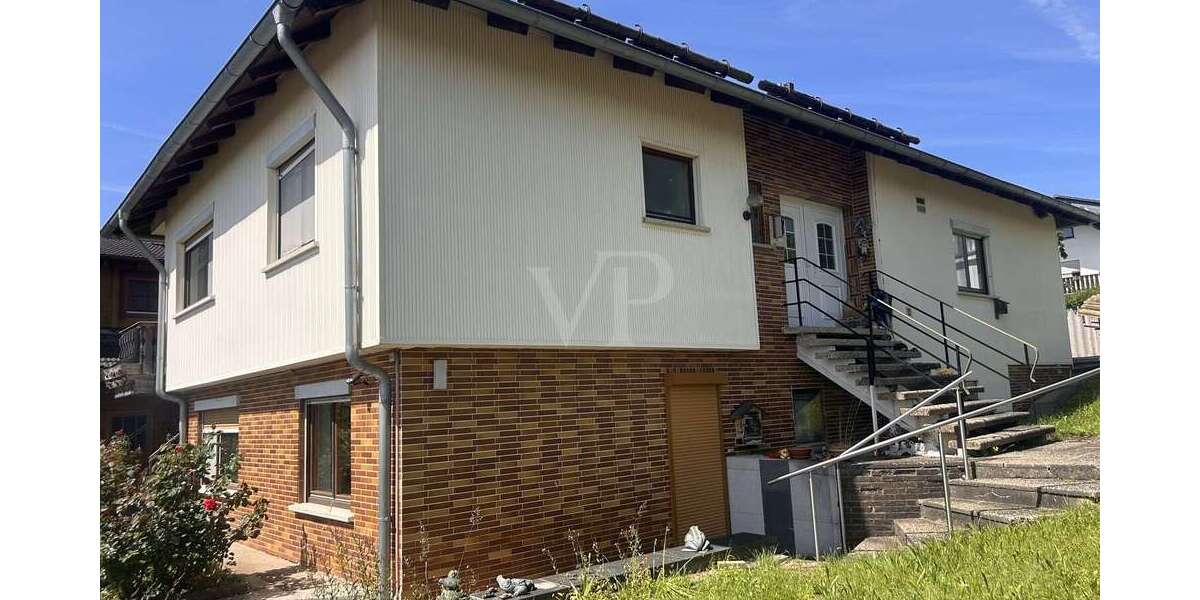 Einfamilienhaus Bad Rodach / Heldritt Heldritt - 8 Zimmer, 180 m&sup2;, 196.000&euro; | Angebot:26864029