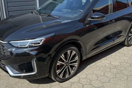 Ford Kuga 3.201 km 36.811 € Hamburg 21029