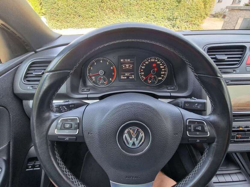 Eos