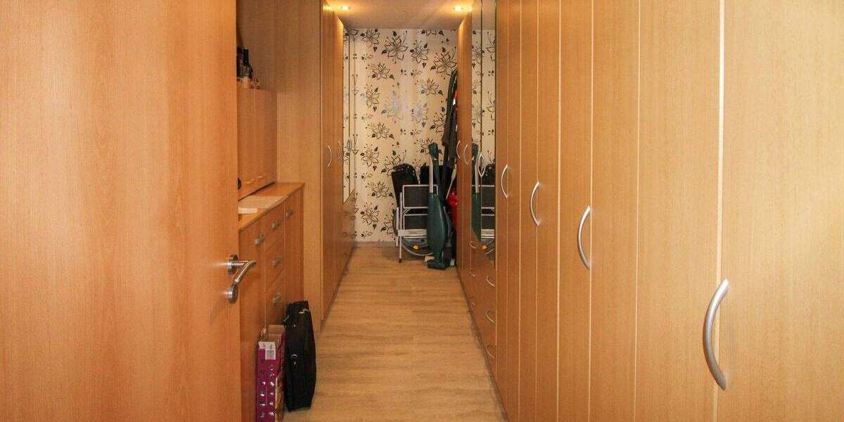 Einfamilienhaus Düsseldorf Holthausen - 4 Zimmer, 88 m&sup2;, 629.000&euro; | Angebot:25535816