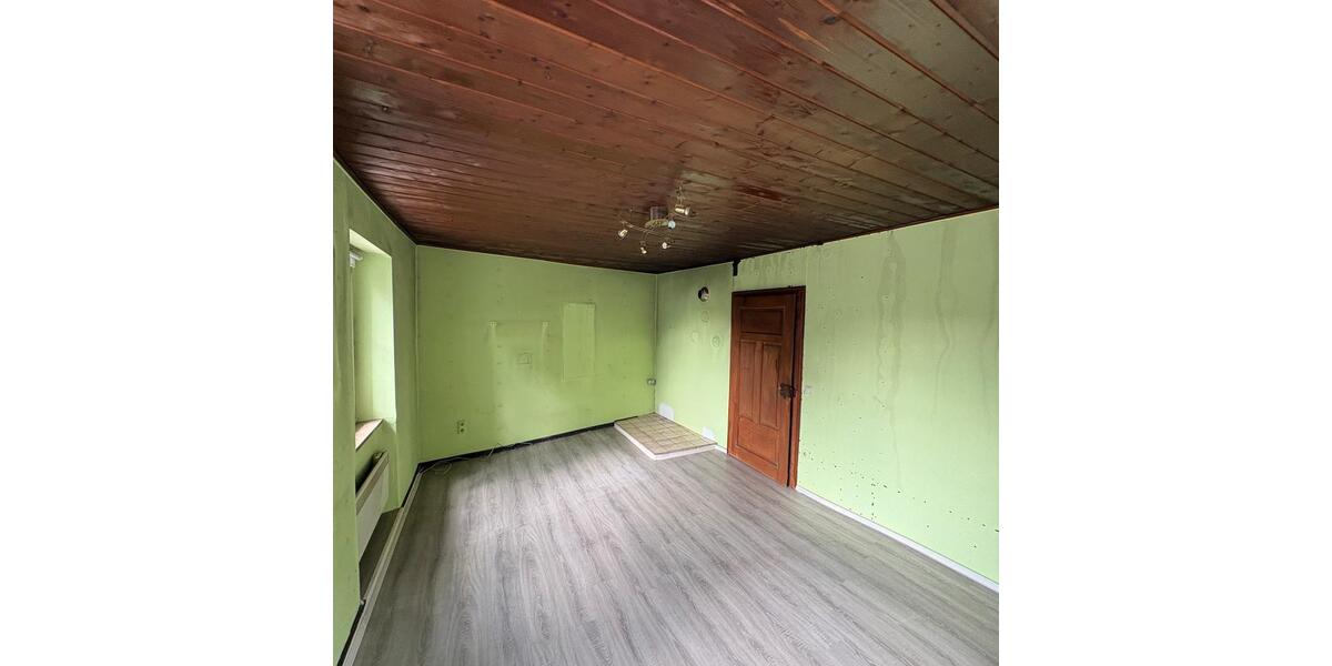 Einfamilienhaus Kastl - 7 Zimmer, 120 m&sup2;, 110.000&euro; | Angebot:27033743