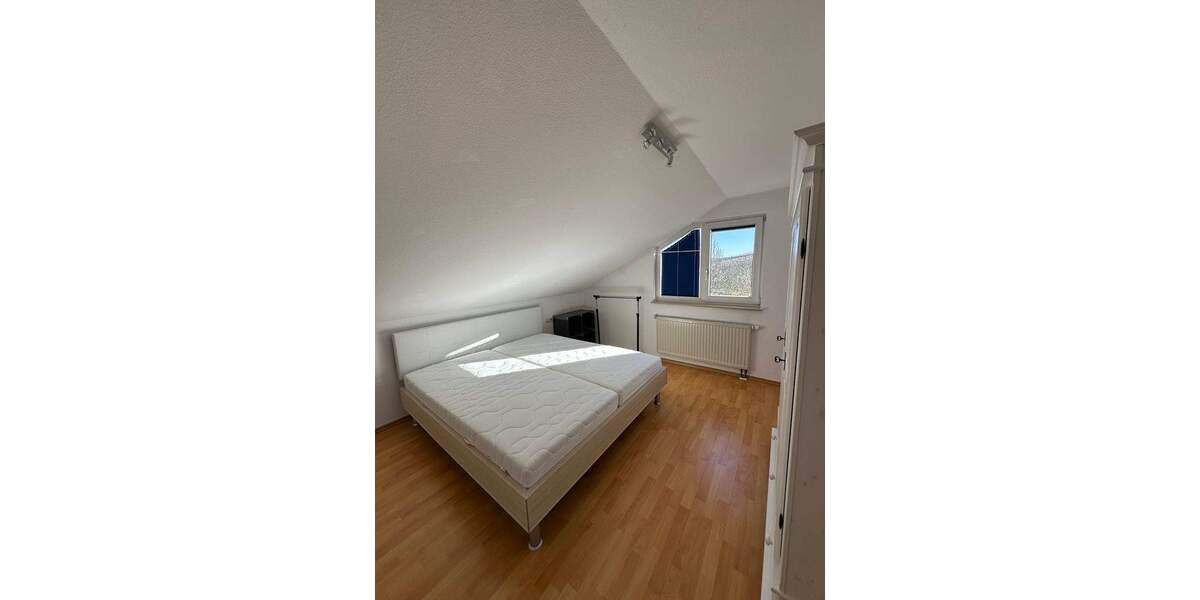 Etagenwohnung Brackenheim Stockheim - 2 Zimmer, 50 m&sup2;, 600&euro; | Angebot:24481806
