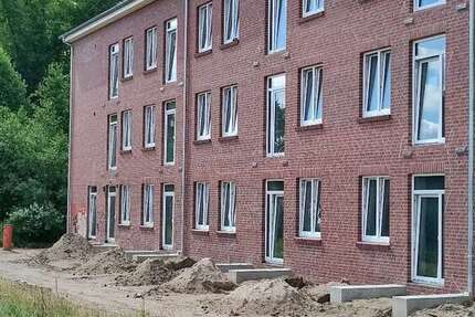 Wohnung zum Mieten in Oldenburg 232,73 € 31.03 m²