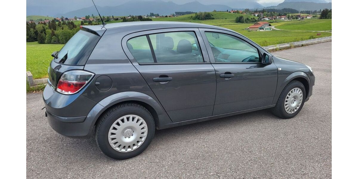 Opel Astra 138.000 km 2.490 &euro; Füssen 87629