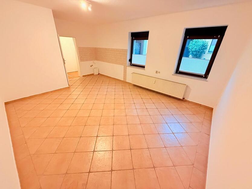 **Besichtigung: Fr., 18.07.25 um 16:40 Uhr** Renovierte Ein-Raum-Whg im grünen Eberswalde!