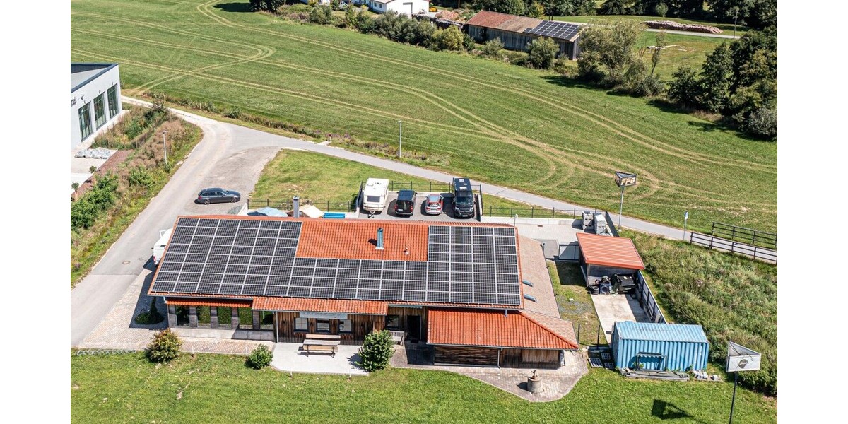 Vielseitige Werkstatt mit großzügiger Freifläche und Raum für Ideen - Gewerbeobjekt Eschlkam | Angebot:24787949