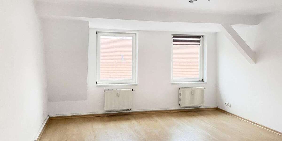 Etagenwohnung Görlitz Innenstadt - 2 Zimmer, 69 m&sup2;, 72.000&euro; | Angebot:26884539